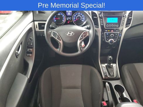 Used 2016 Hyundai Elantra GT FWD image 14