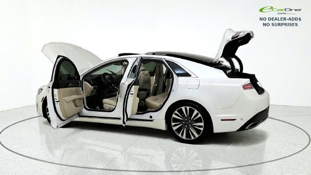 Used 2018 Lincoln MKZ Reserve w/ Technology Package FWD image 16