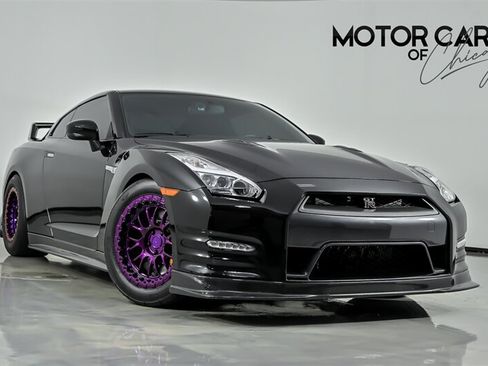Used 2016 Nissan GT-R Black Edition AWD/4WD image 1