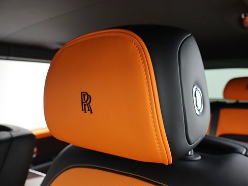 Used 2023 Rolls-Royce Cullinan Black Badge AWD/4WD image 25
