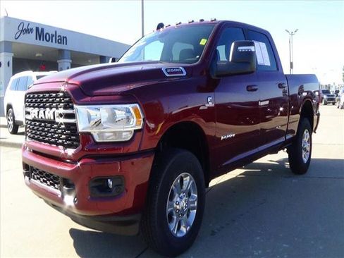 Used 2024 RAM 2500 Big Horn w/ Sport Appearance Package image 2