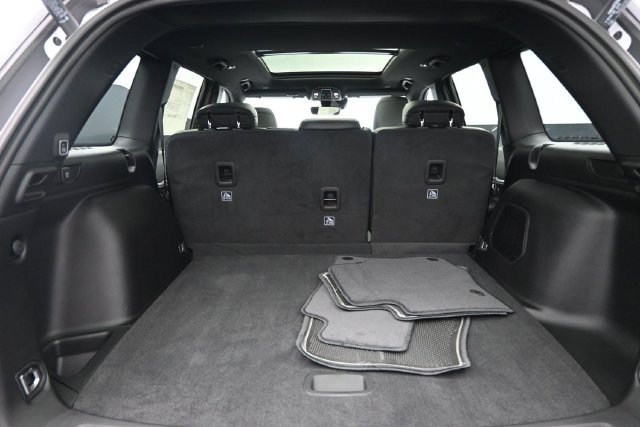 New 2027 Jeep Grand Cherokee Limited AWD/4WD image 7