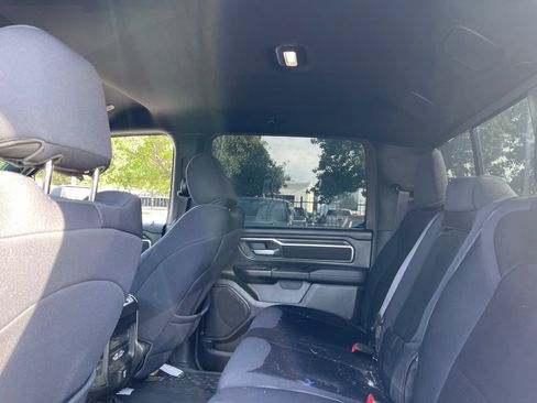 Used 2025 RAM 1500 Big Horn AWD/4WD image 4