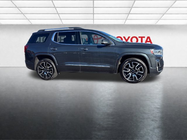 Used 2021 GMC Acadia Denali w/ Denali Technology Package FWD image 14