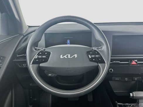 Used 2026 Kia Niro LX FWD image 18