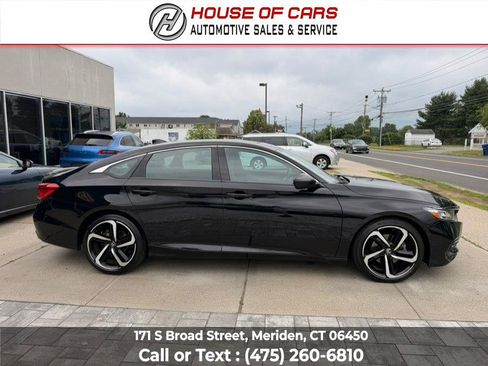 Used 2019 Honda Accord Sport image 4