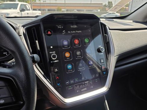 Used 2025 Subaru Crosstrek 2.0i Premium image 28