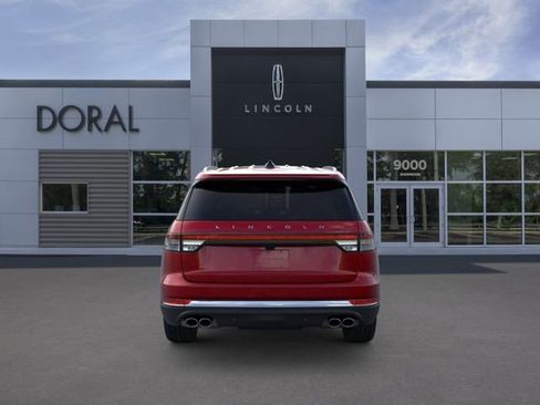 New 2026 Lincoln Aviator 2WD image 5