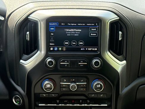 Used 2023 Chevrolet Silverado 2500 LT w/ Convenience Package AWD/4WD image 12