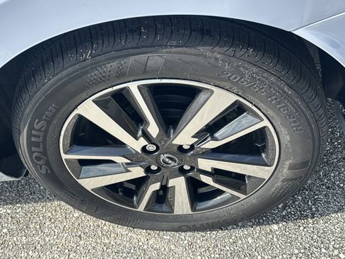 New 2025 Nissan Versa SV w/ Trunk Package image 11