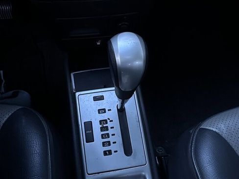 Used 2011 Chevrolet Aveo LT image 16