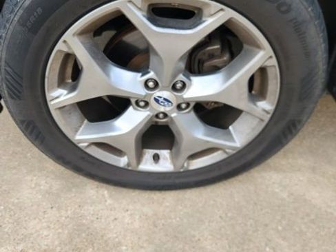 Used 2017 Subaru Forester 2.5i Touring image 3