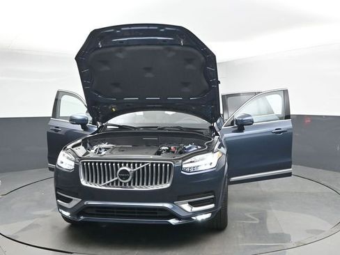 Used 2023 Volvo XC90 B6 Plus w/ Protection Package Premier AWD/4WD image 54