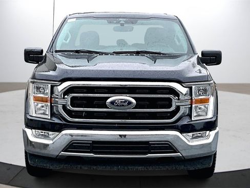 Used 2021 Ford F150 XLT w/ Equipment Group 301A Mid image 3