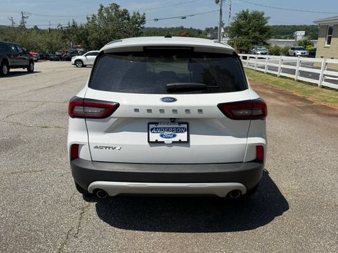 Certified 2025 Ford Escape Active FWD image 6