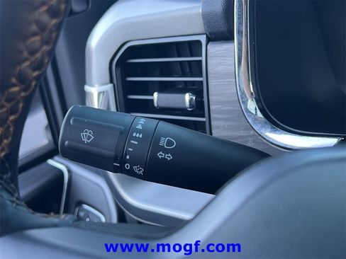 Certified 2025 Ford F150 Lariat w/ Equipment Group 501A Mid image 17