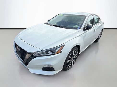 Used 2021 Nissan Altima 2.5 SR AWD/4WD image 5