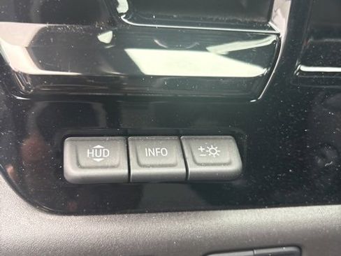 Used 2025 Chevrolet Silverado 1500 ZR2 w/ Technology Package image 36