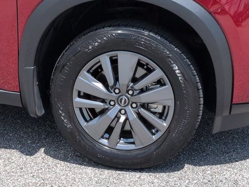 Used 2024 Nissan Pathfinder SV FWD image 12