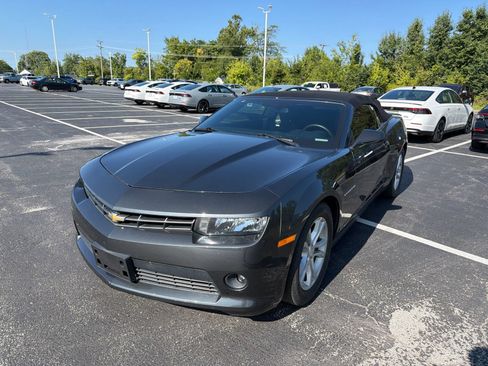 Used 2015 Chevrolet Camaro LT RWD image 2