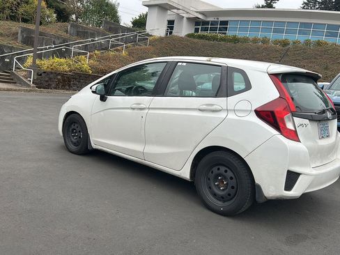 Used 2015 Honda Fit LX image 5