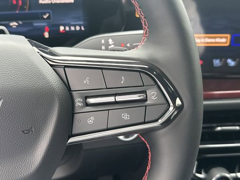 New 2026 Chevrolet Traverse RS image 25