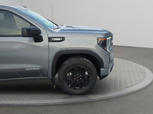 New 2026 GMC Sierra 1500 Elevation image 29