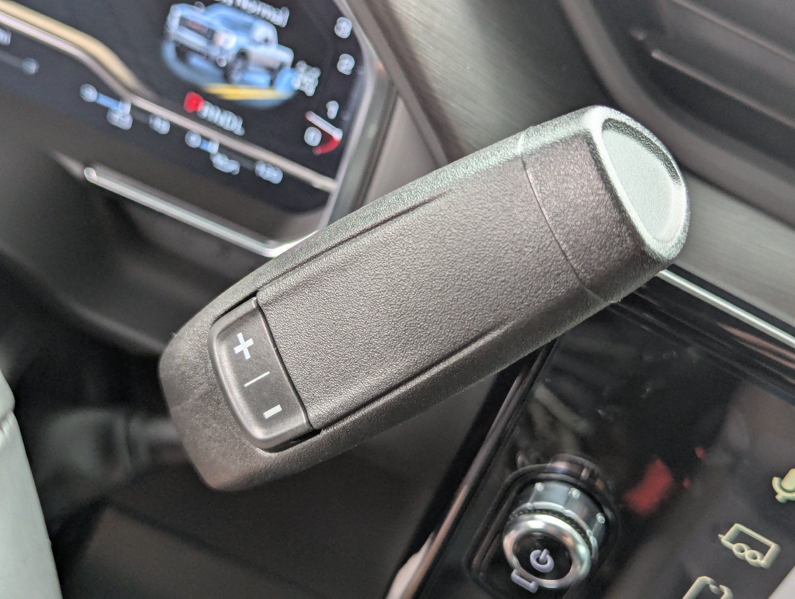 Used 2024 GMC Sierra 2500 AT4 w/ AT4 Premium Plus Package AWD/4WD image 36