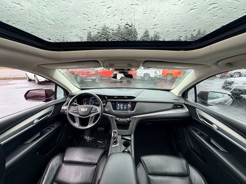 Used 2017 Cadillac XT5 Luxury image 13