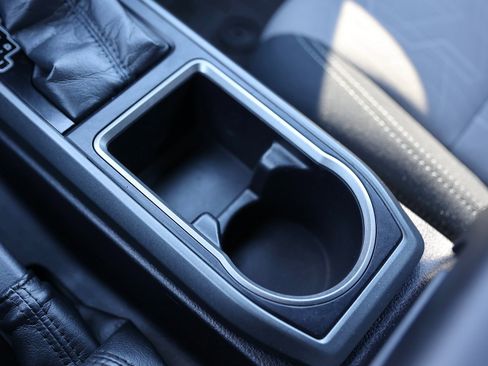 Used 2021 Toyota Tacoma TRD Off-Road w/ Technology Package image 34