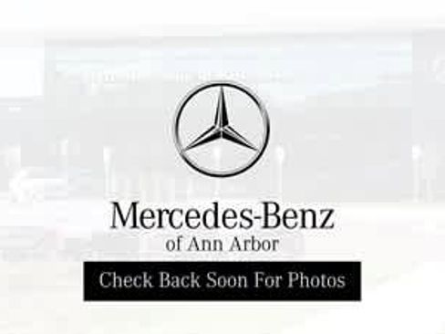 Used 2019 Mercedes-Benz GLC 300 4MATIC image 1