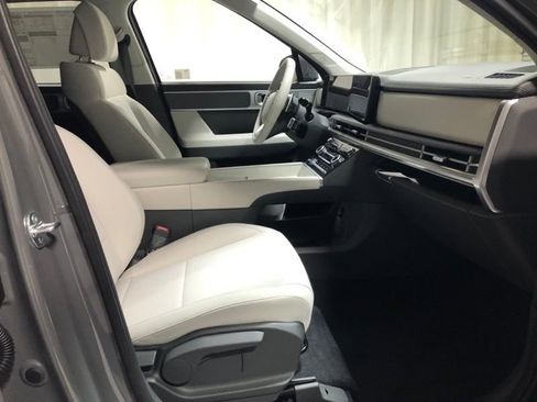 New 2026 Hyundai Santa Fe SE AWD/4WD image 12