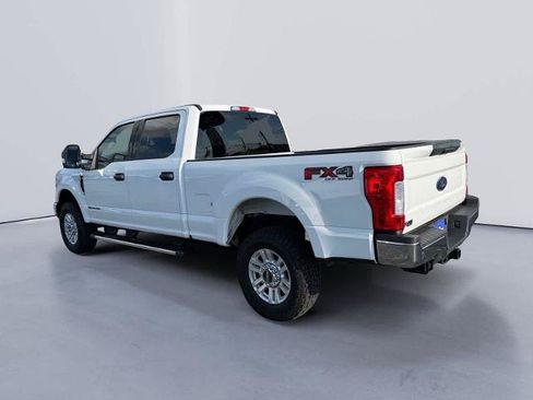 Certified 2019 Ford F250 XLT w/ XLT Value Package AWD/4WD image 3