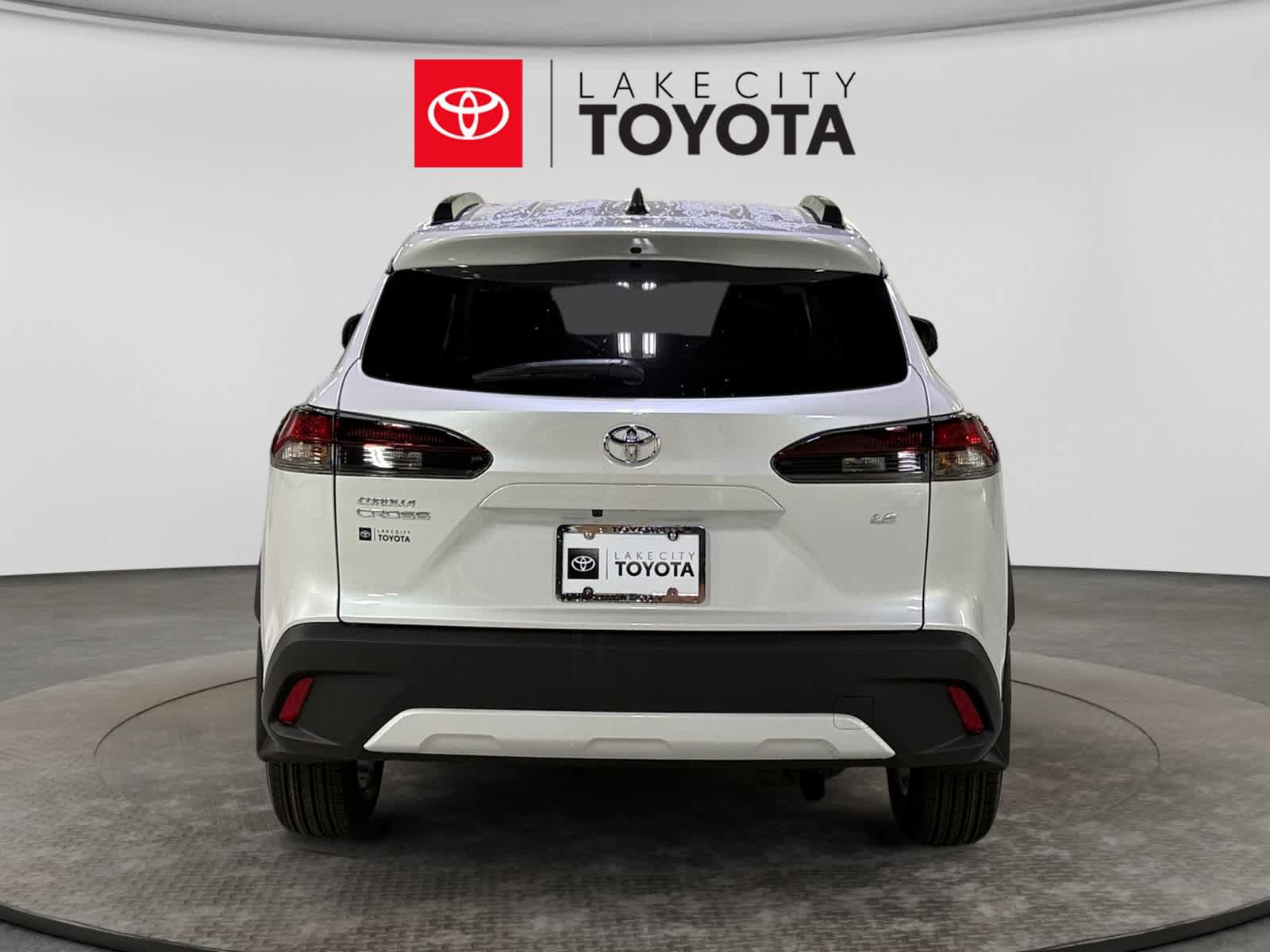New 2026 Toyota Corolla Cross LE FWD image 4