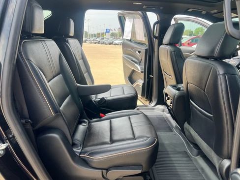 Certified 2026 Chevrolet Traverse High Country w/ LPO, Floor Liner Package AWD/4WD image 15