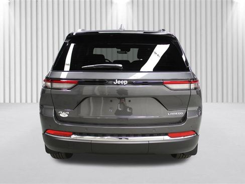 New 2025 Jeep Grand Cherokee Laredo X w/ Luxury Tech Group I image 4