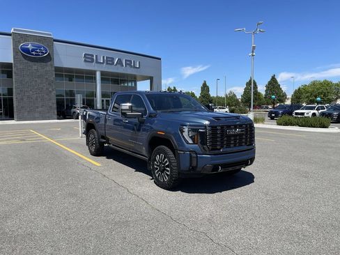 Used 2024 GMC Sierra 2500 Denali Ultimate AWD/4WD image 11