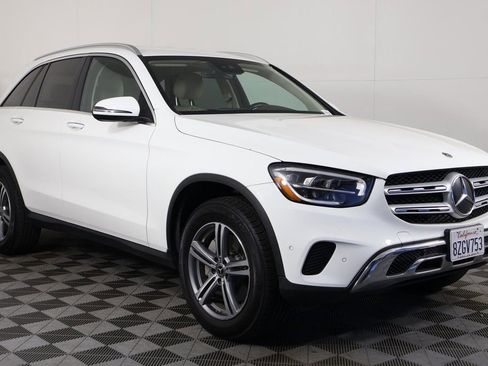 Used 2022 Mercedes-Benz GLC 300 image 3