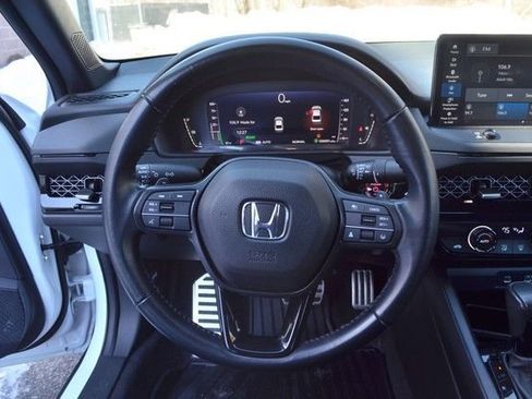 Used 2023 Honda Accord Sport image 19