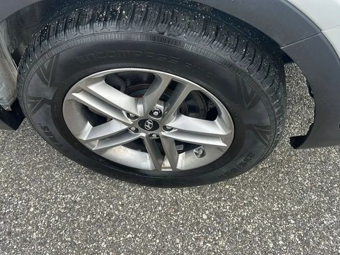 Used 2018 Hyundai Santa Fe Sport AWD/4WD image 28