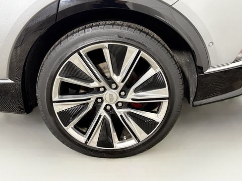 Used 2024 Cadillac Lyriq Luxury AWD/4WD image 31