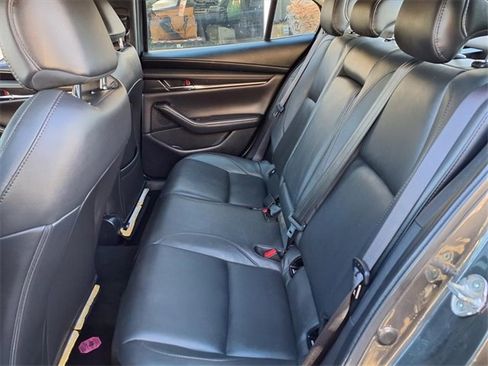 Used 2024 MAZDA MAZDA3 s image 9