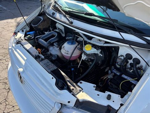 Used 2000 Volkswagen Eurovan MV image 33