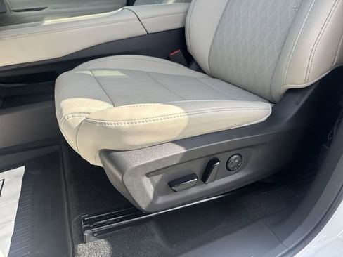 New 2026 Nissan Murano Platinum AWD/4WD image 30