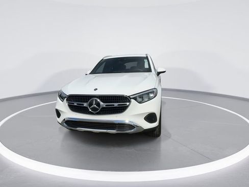Used 2026 Mercedes-Benz GLC 350e 4MATIC w/ Driver Assistance Package image 3