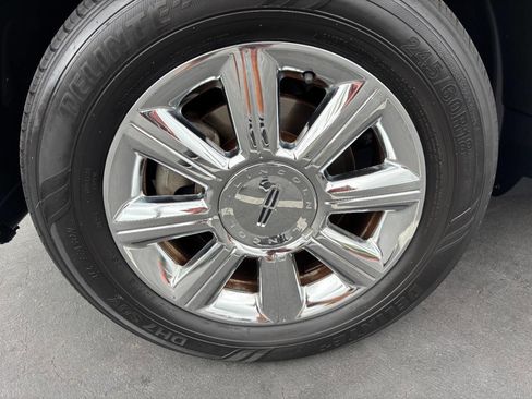 Used 2007 Lincoln MKX 2WD image 10