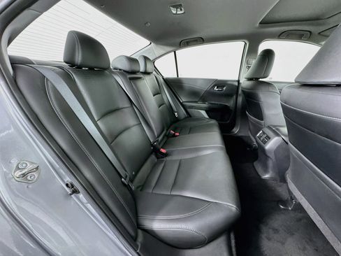 Certified 2017 Honda Accord EX-L image 27