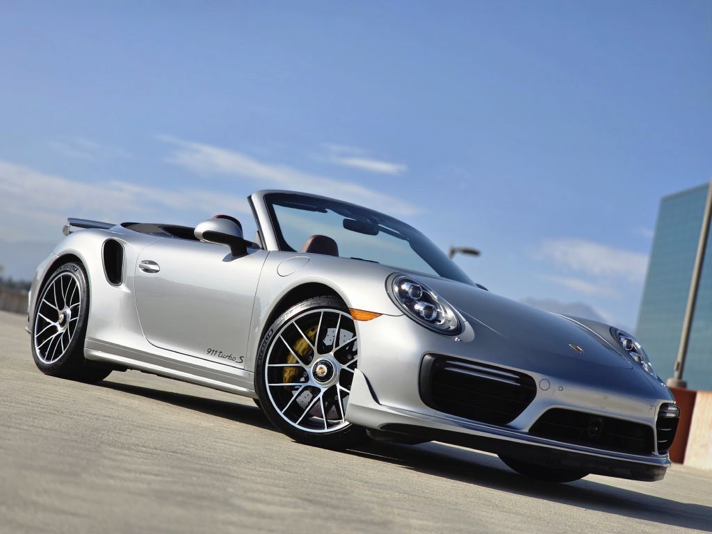 Used 2018 Porsche 911 Turbo S AWD/4WD image 1