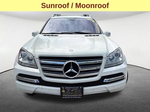 Used 2012 Mercedes-Benz GL 550 4MATIC image 4