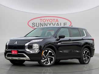 Used 2023 Mitsubishi Outlander SE video 2